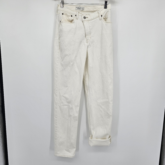 Abercrombie The 90's Straight Ultra High Rise Asymetrical Waist Jeans 28/6L - Picture 1 of 6